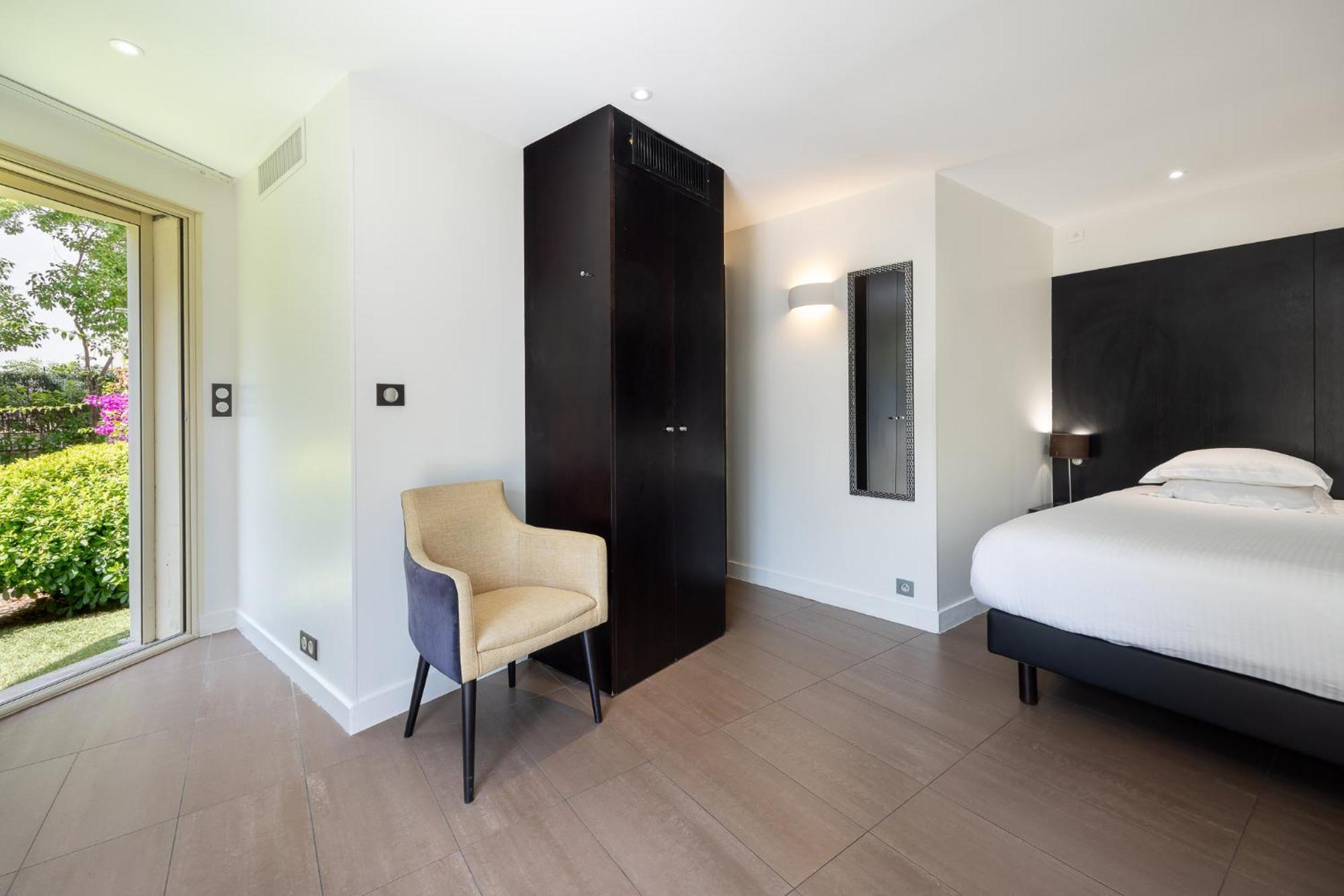 Standard Double Room,1681720838:JPEG